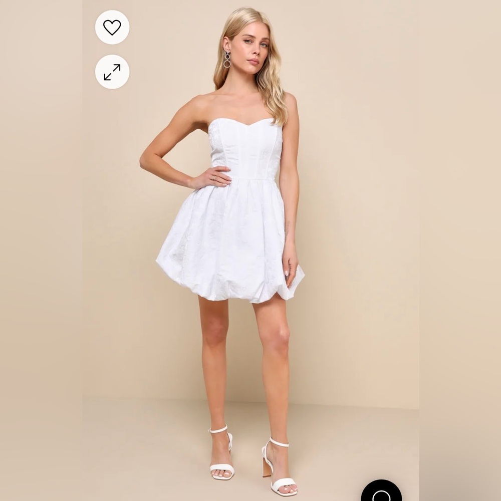 LULUS NEW WITH TAGS Bubble-Hem Mini Dress